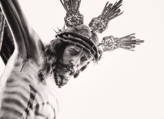 La segunda crucifixión